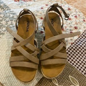 Soda Sandals